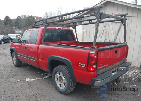 2005 Chevrolet Silverado 1500 Z71 из США, поврежденный, VIN 1GCEK19B05E284721